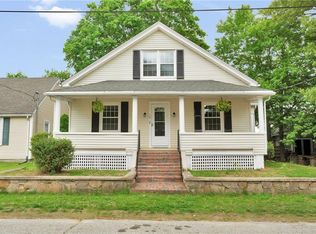 19 Tache St, Woonsocket, RI 02895