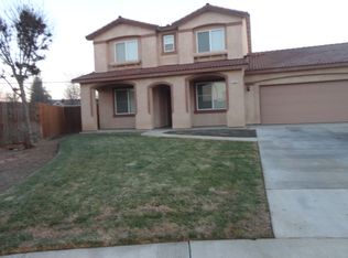 1020 W Ambassador Dr, Hanford, CA 93230