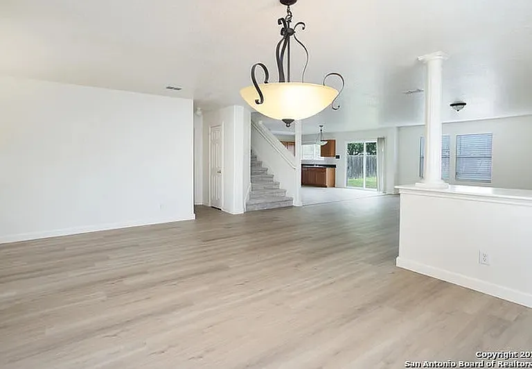 10002 Powderhouse Dr — Photo 19