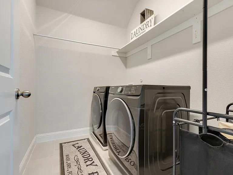 5605 Acoma Ln — Photo 21