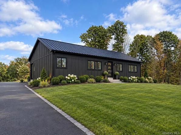 625 Traver Road, Pleasant Valley, NY 12569