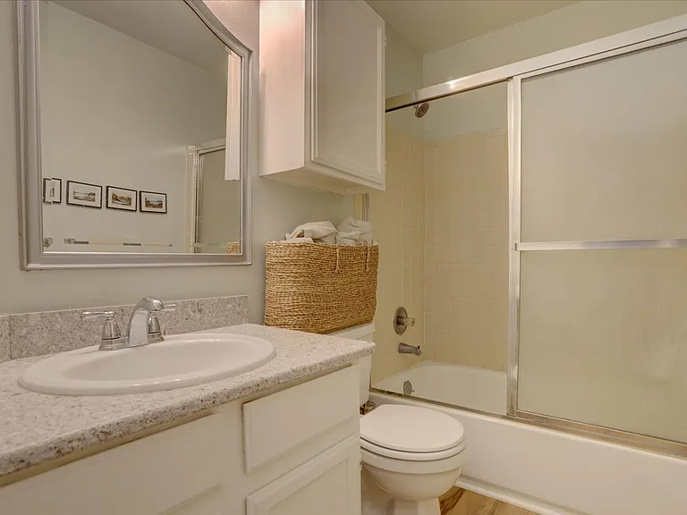 4721 Spine Rd #C — Photo 11