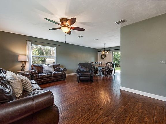 4th image of 4012 Wittwood Ct