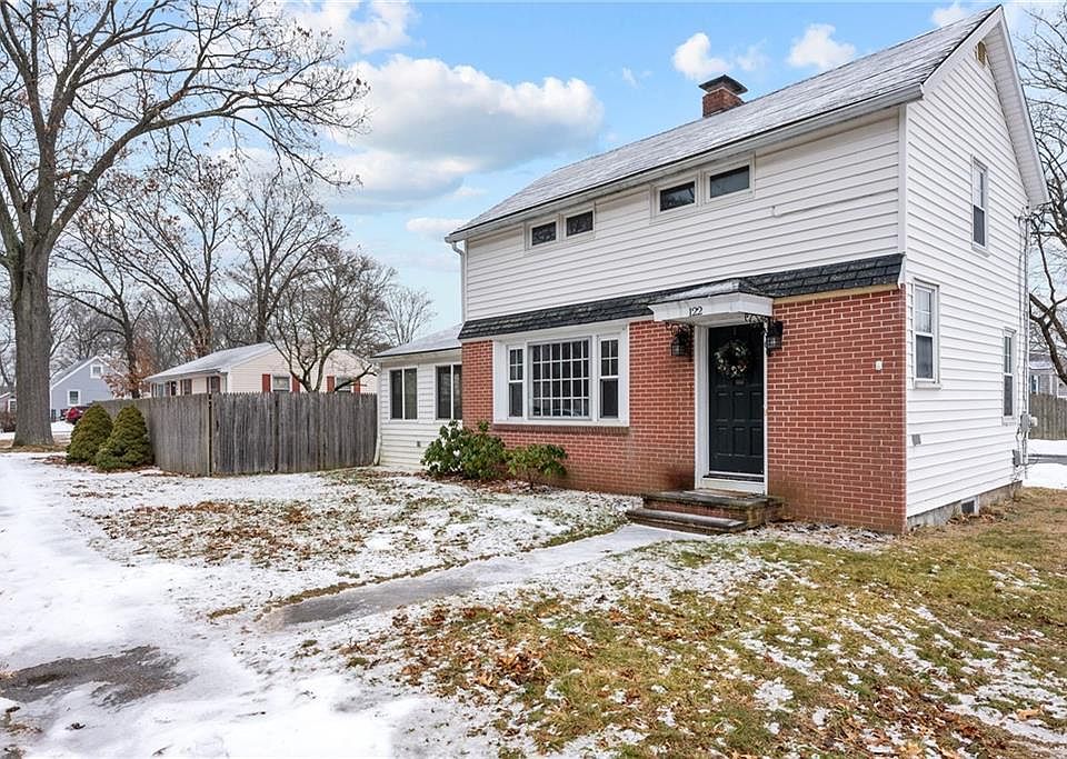 122 Gordon Ave, Warwick, RI 02889 Zillow