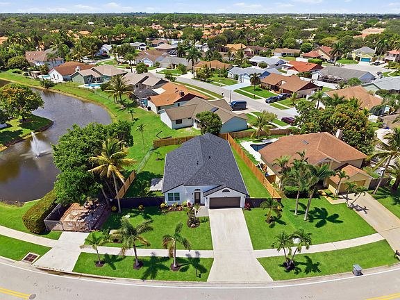 2nd image of 6325 Indian Wells Boulevard