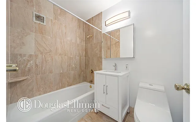 Rented by Douglas Elliman | media 27
