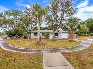 12036 Acapulco Ave, Palm Beach Gardens, FL 33410