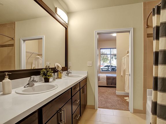 5th image of 17255 135th Ave NE #D504
