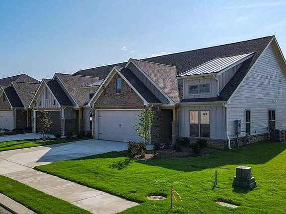 3rd image of 166 Arthur Ln NW Lot 8