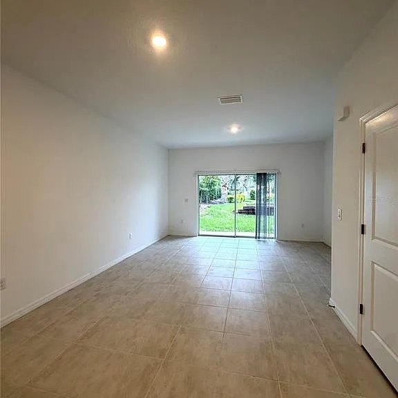 8581 Daybreak St — Photo 9