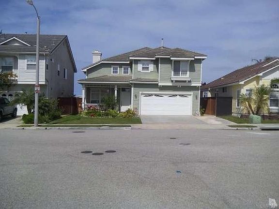 2nd image of 699 Bennett Ave