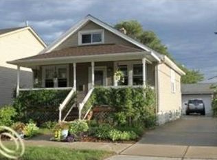 2451 Franklin Rd, Berkley, MI 48072