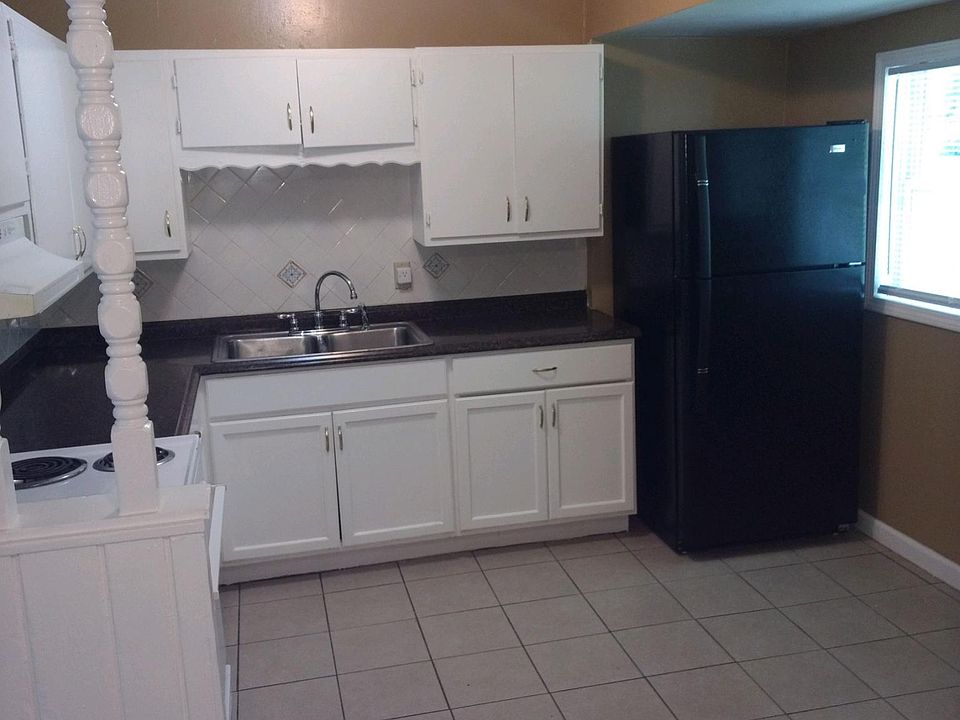 1st image of 5155 Palmer Dr
