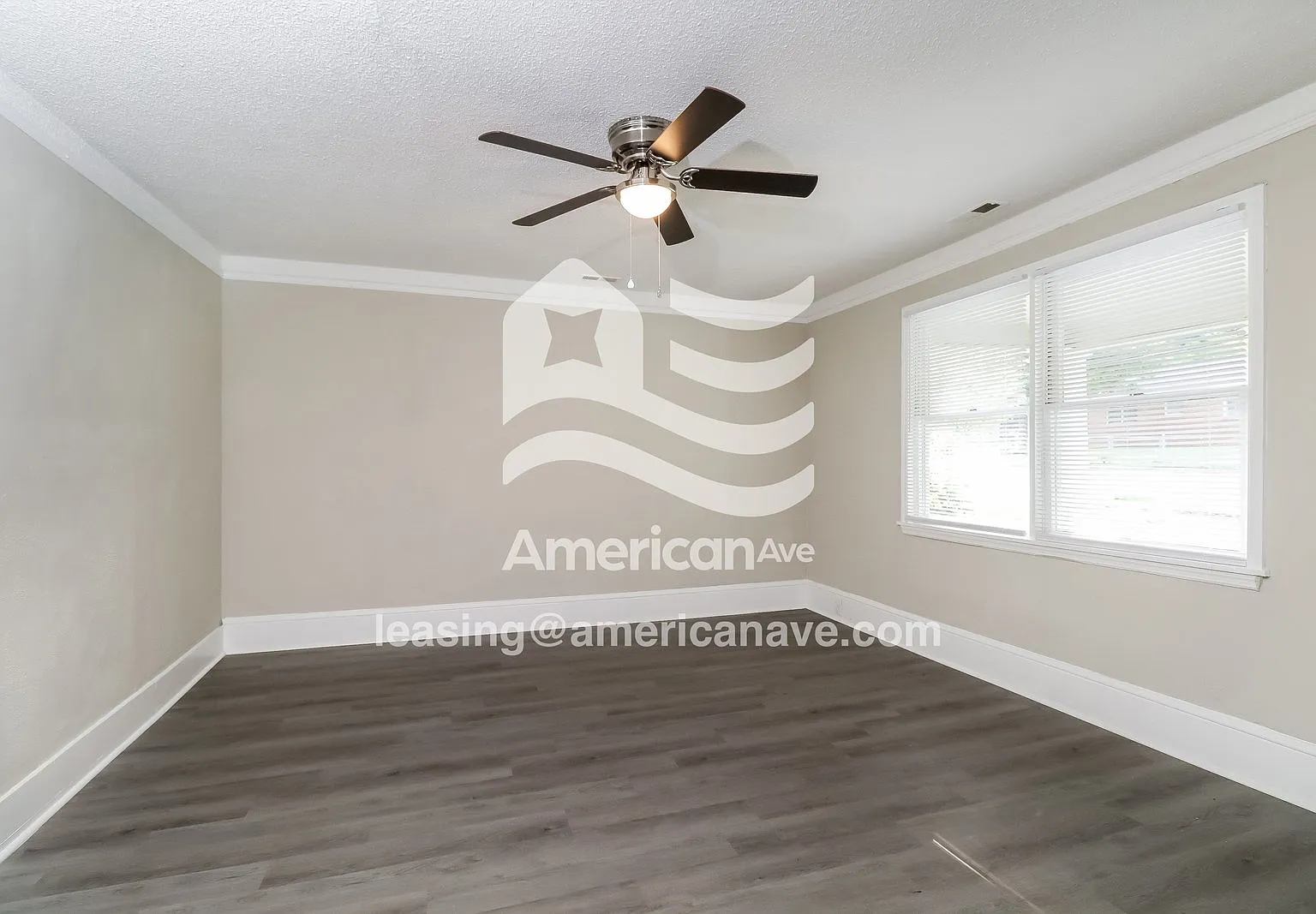3 bed, 1.0 bath, 1286 sqft, $1,520 — Photo 4
