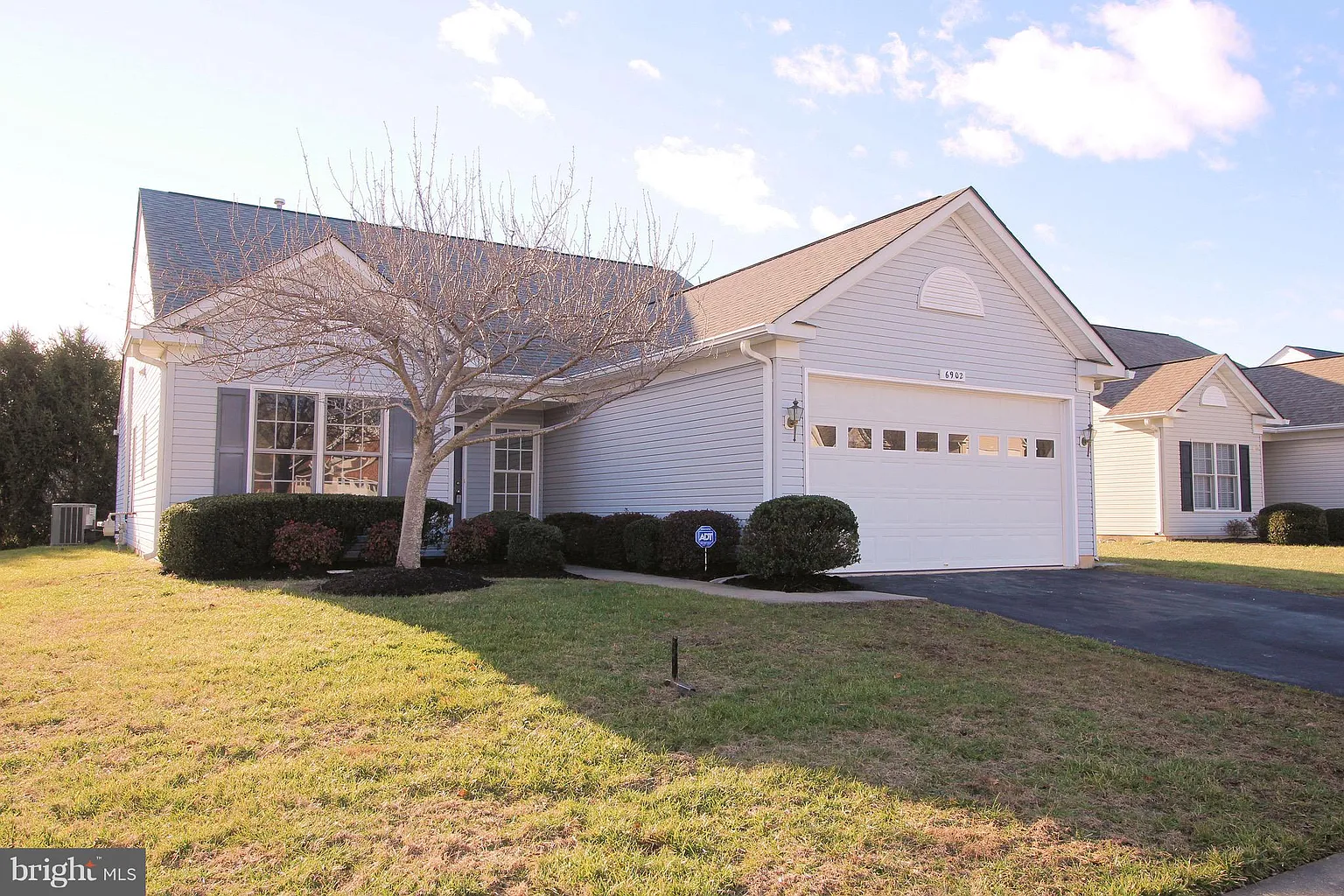 6902 Winthrop Ct photo 1