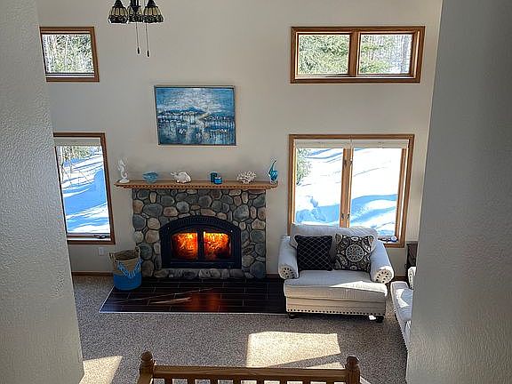 Liv rm with vaulted ceilings