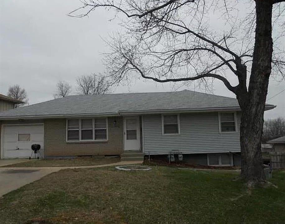 1st image of 15906 E South Ave