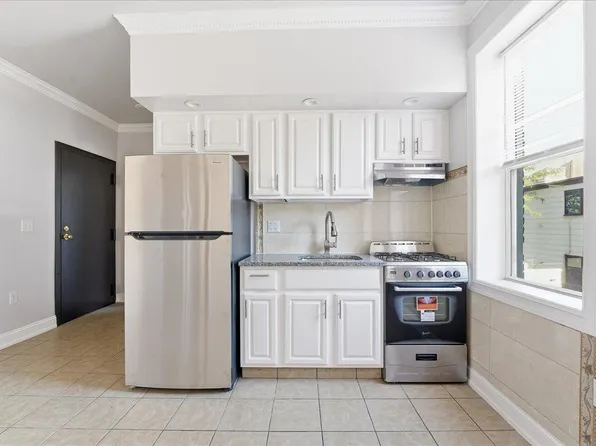 3-5 Potter Place image 1 of 18