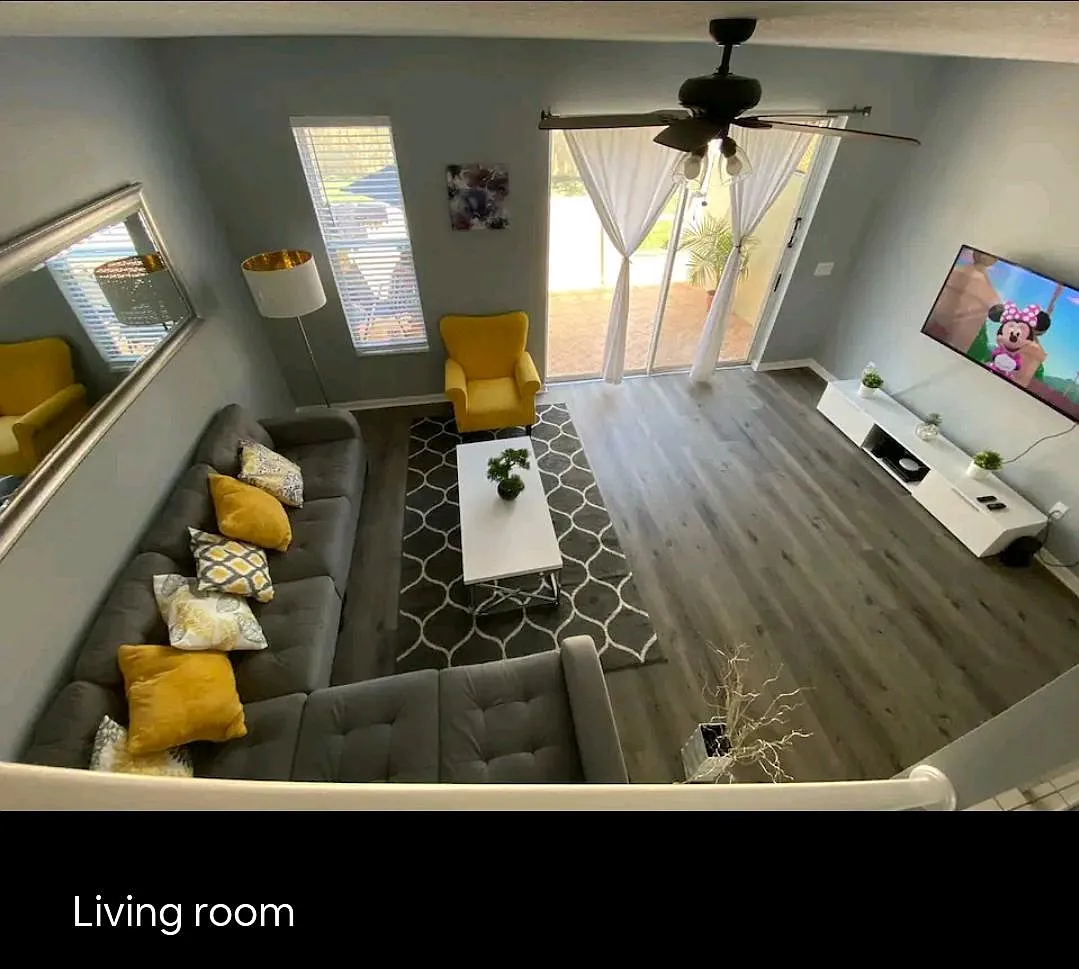 Building Photo - 1314 S Beach Cir