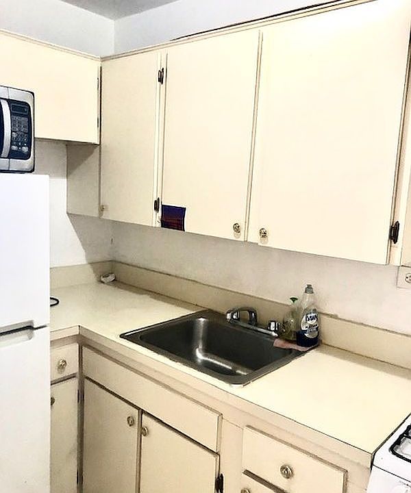 2nd image of 8912 170th St #6B