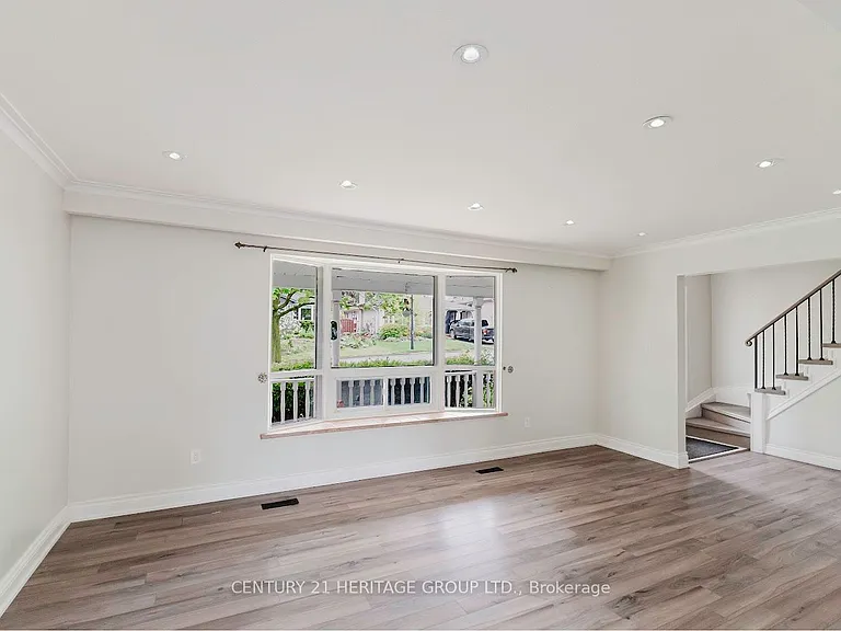 307 Towercrest Dr — Photo 6