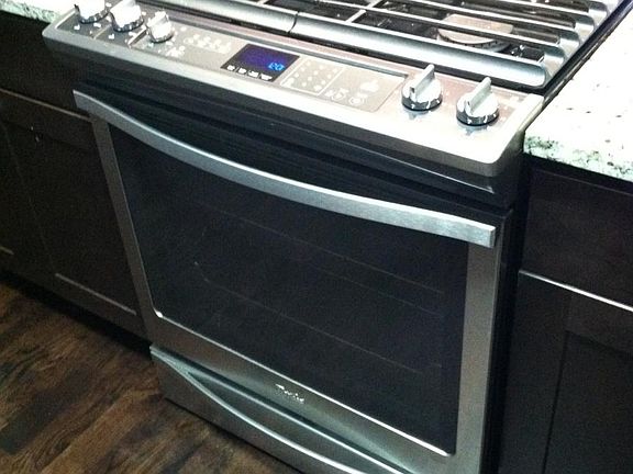 3rd image of 464 N Ashland Ave APT 4C