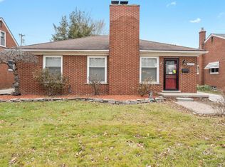 20235 Beaufait St, Harper Woods, MI 48225