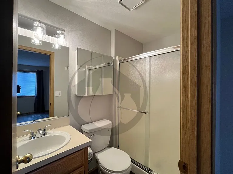 2465 Connemara Ct SE — Photo 8