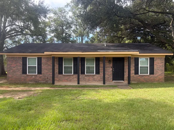 8130 Hooper St, Mobile, AL 36619