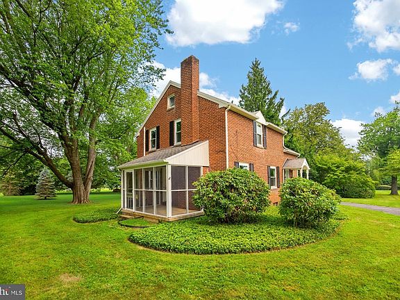 2nd image of 26 Reeceville Rd