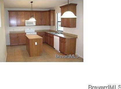 3rd image of 650 Parnell Ave #0