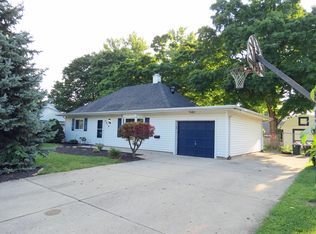 3814 Longridge Dr, Dayton, OH 45429