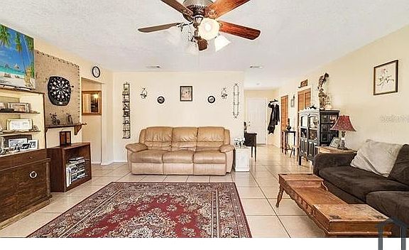 3rd image of 636 Seminole Ave #636