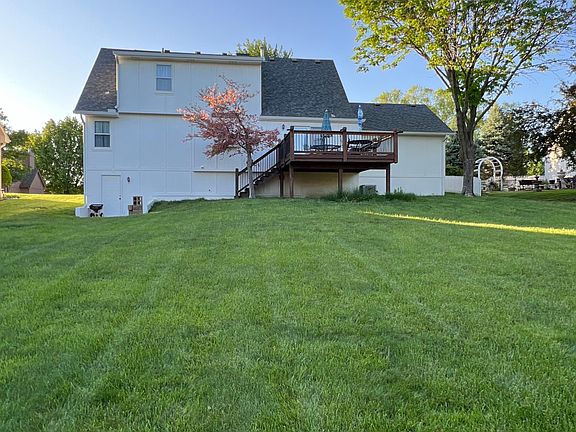 4th image of 1804 SW Crystal Creek Pl