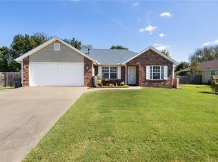 1314 Middlefork Rd, Elkins, AR 72727