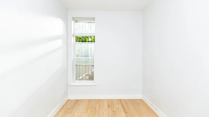 Rented by Nooklyn NYC LLC | media 26