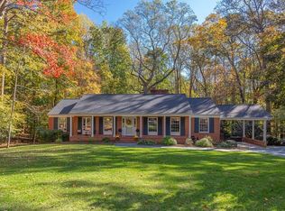 712 Coker Ln, Chapel Hill, NC 27517