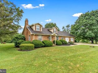 344 Poplar Rd, New Oxford, PA 17350