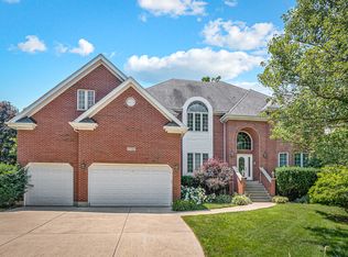 3722 Pin Oak Ct, Lisle, IL 60532