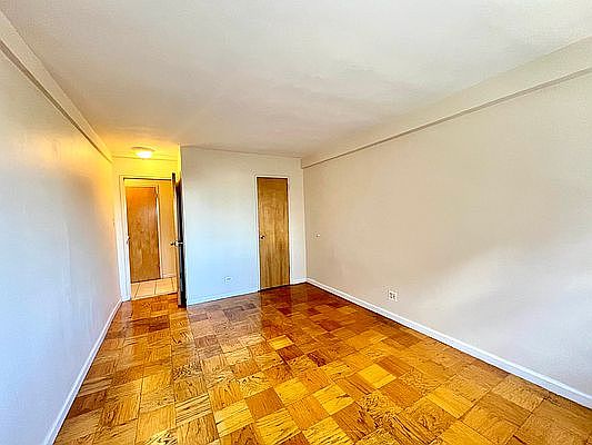 3rd image of 50 Bayard St APT 7S