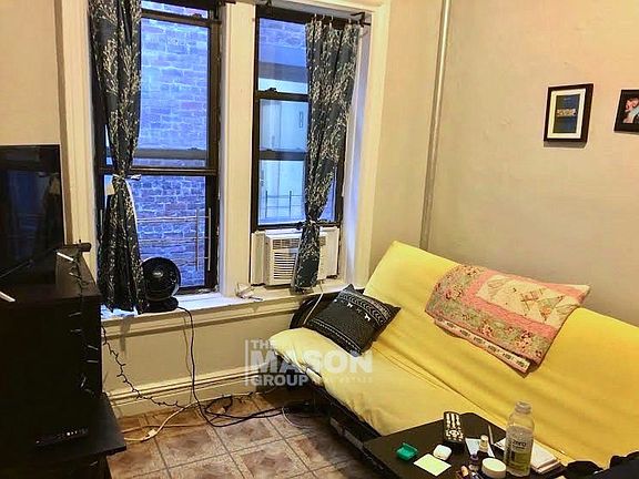 3rd image of 2018 5th Ave APT 2B