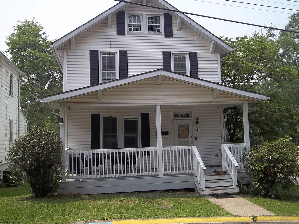 1st image of 551 Melrose St