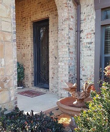 2nd image of 13440 Kira Ln
