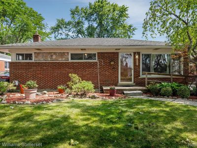 23131 Recreation St, Saint Clair Shores, MI, 48082