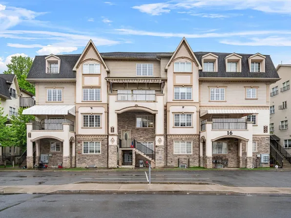 16 Prag Boulevard #201, Monroe, NY 10950