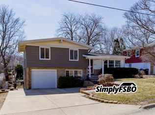 3146 11th Ave, Moline, IL 61265