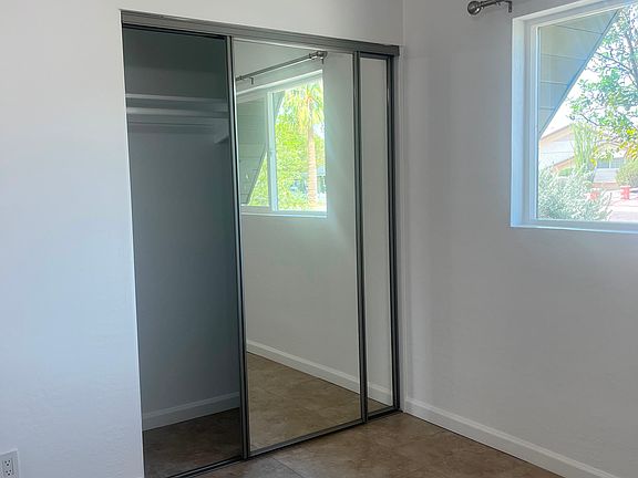 5th image of 8231 E Clarendon Ave