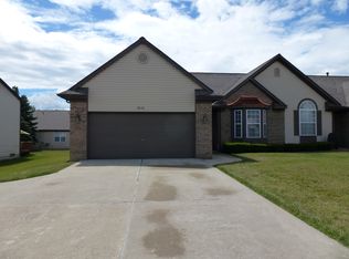 5040 Sandalwood Dr, Grand Blanc, MI 48439