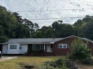 1222 Manorway Dr, Florence, SC 29501
