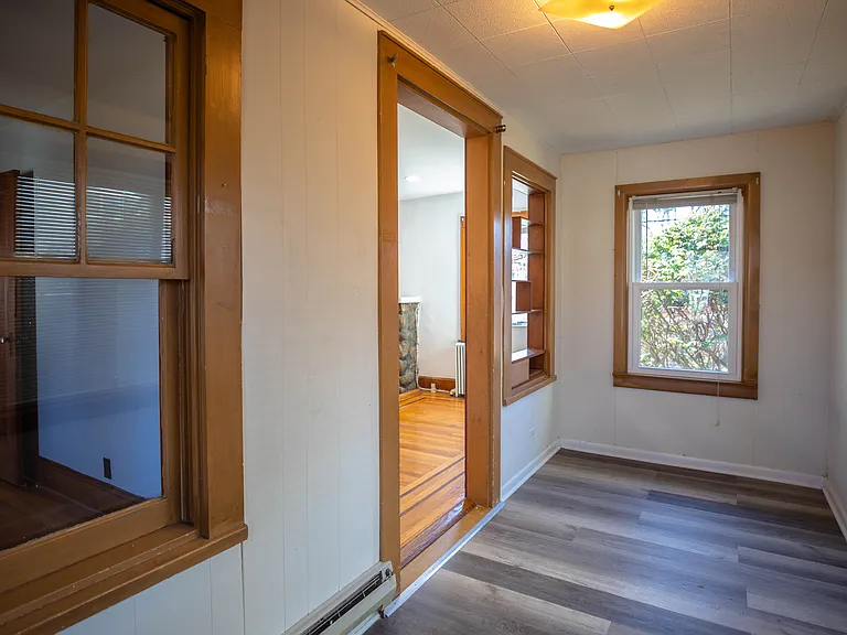 31 Spring Valley Ave — Photo 23